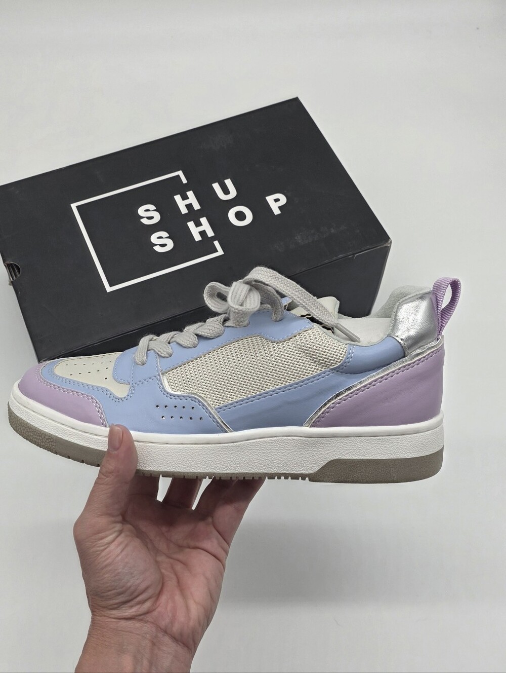 NWT Shu Shop Pastel Leather Low-Top Sneakers - Lavender & Light Blue